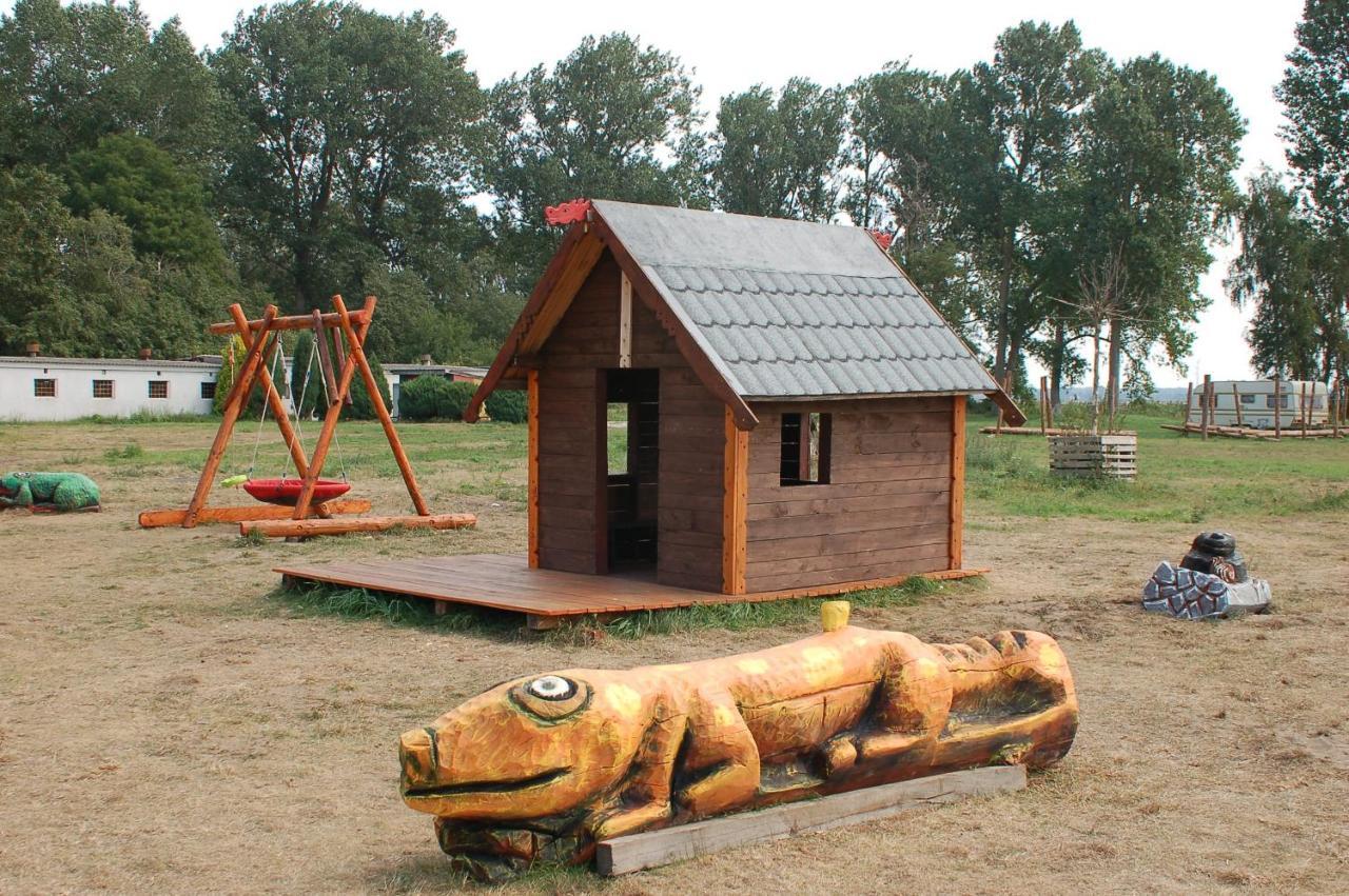 Camping Rogowo Mrzeżyno Exteriér fotografie
